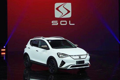 江淮大眾發(fā)布新品牌SOL 首款純電SUV亮相