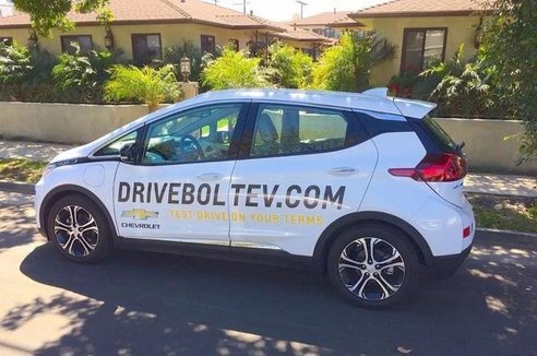 通用為自動駕駛網約車建充電站 Cruise要起勢了嗎？