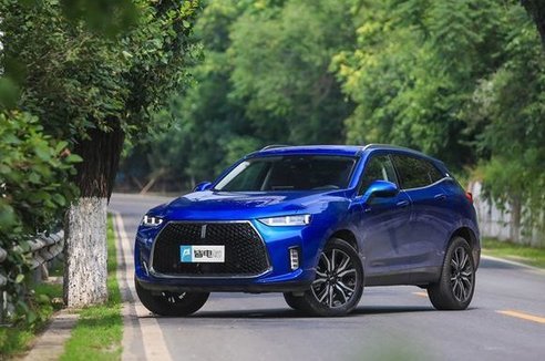 深度体验WEY P8 告诉你“国产豪华SUV”插上电会怎样