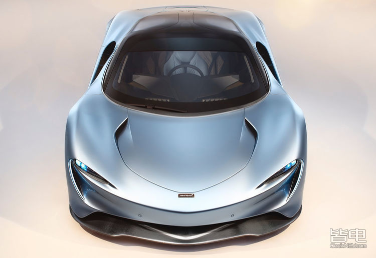 1050PS混动枭雄“迈凯伦Speedtail”首发