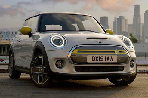 MINI Cooper SE官图发布 百公里加速仅7.3秒