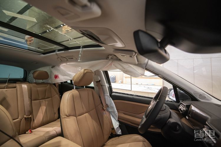 蔚来ES8安全性到底如何？碰撞测试后终于有了答案