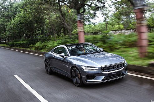 開上它，你就是極品飛車的主角 試駕Polestar 1