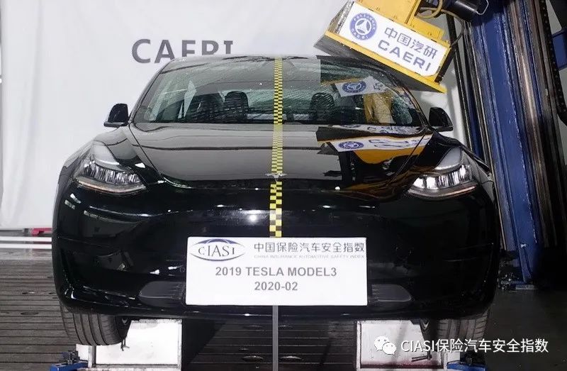 Model 3碰撞测试