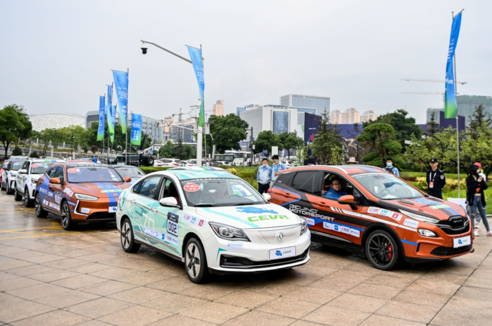 發車！第七屆環青海湖電動汽車挑戰賽開始咯