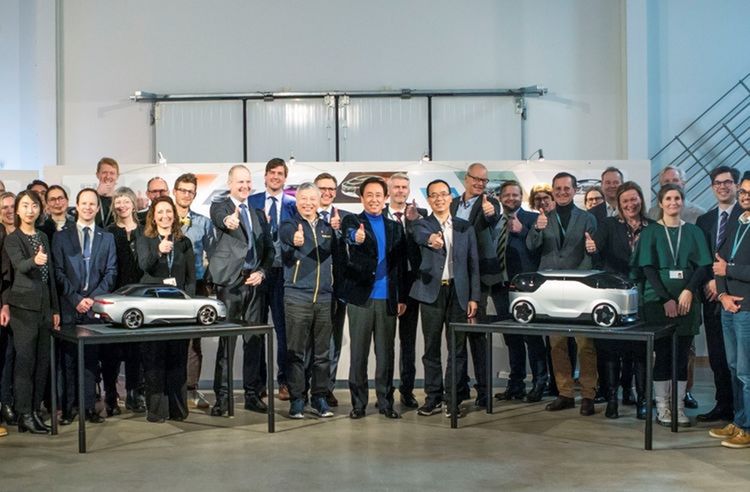 不会真的有人觉得造车很难吧？