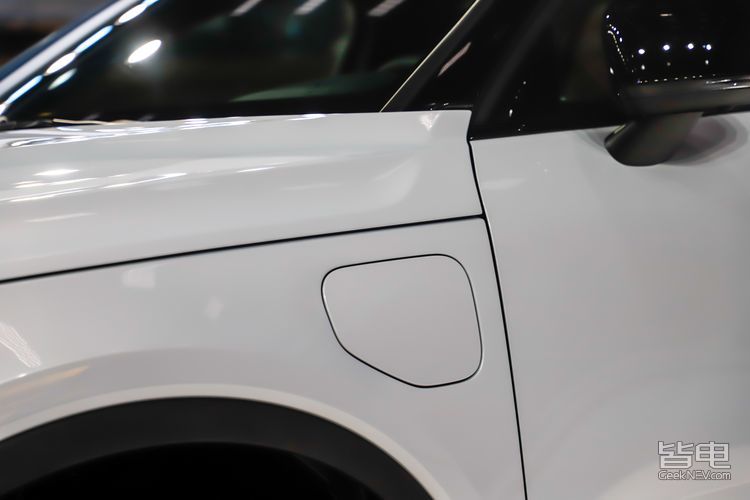 盲定开启！沃尔沃首款纯电动车亮相北京车展