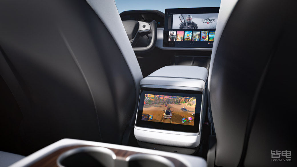新款特斯拉Model S/X发布 内饰改动大最快三季度交付