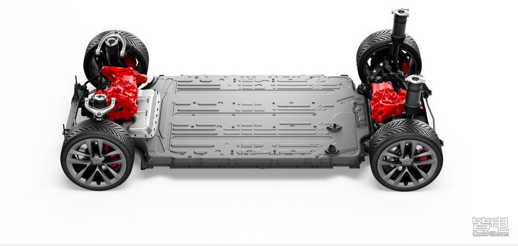 新款特斯拉Model S/X发布 内饰改动大最快三季度交付