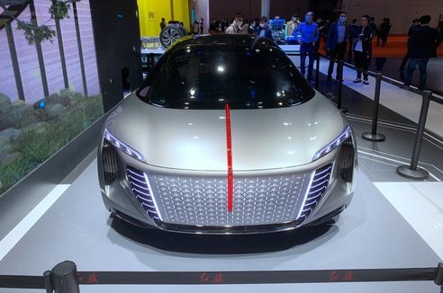 上海车展 | 霸气溢屏！红旗EV-Concept概念车亮相