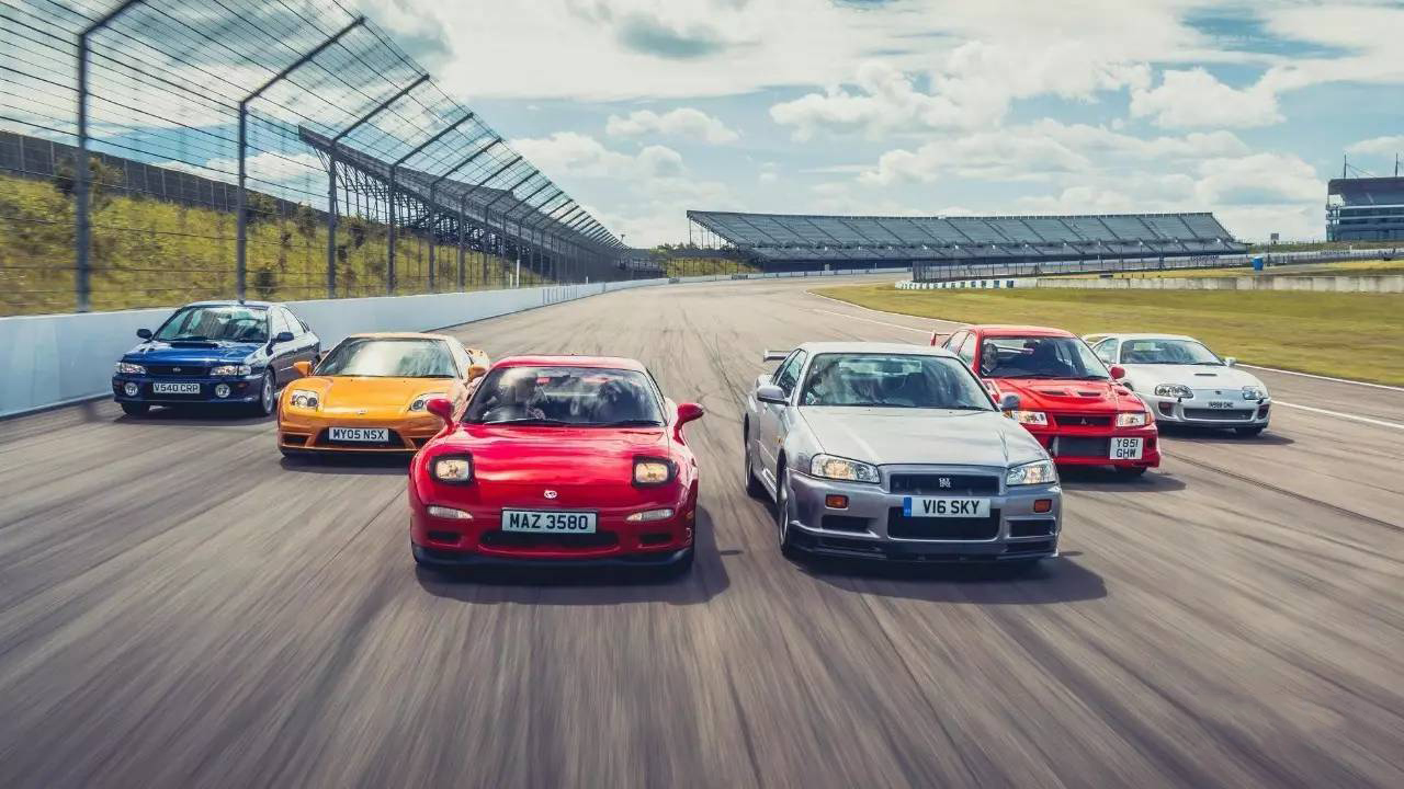 mx5,大眼鸡ek9,飞鸡silvia s13/14,impreza gc8等等,只是她亻这个表情