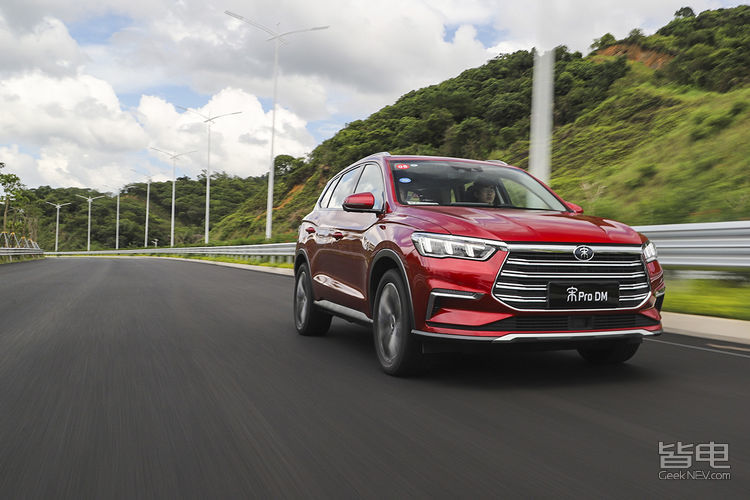 抢先试驾比亚迪宋pro dm!4.7s破百的全新大五座suv_太平洋号