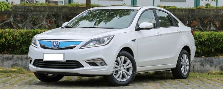 側(cè)方位停車有什么技巧
